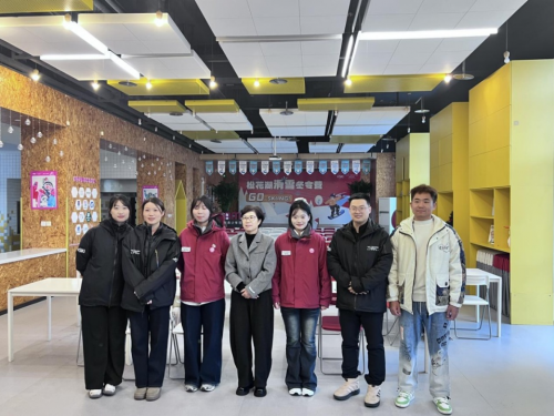 ����P(����)��ꐿ���(��һ)�c���L��(�Ҷ�)����У�ڍ���(sh��)��(x��)����Ӱ����