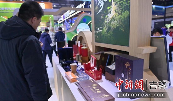 ������(hu��)�����ˁ�(l��i)�Ԗ|�ˡ�����(gu��)���n��(gu��)���ɹŇ�(gu��)��7��(g��)��(gu��)�Hչ�F(tu��n)��41�Ҹ۰��_(t��i)�S��I(y��)���c������/�z