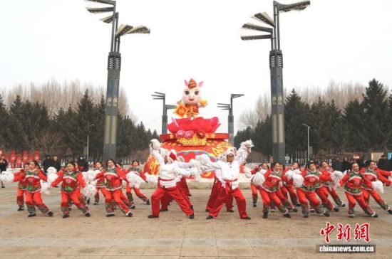 2��10�������ڼ����L�����ݖ|�����衣�w�� �z